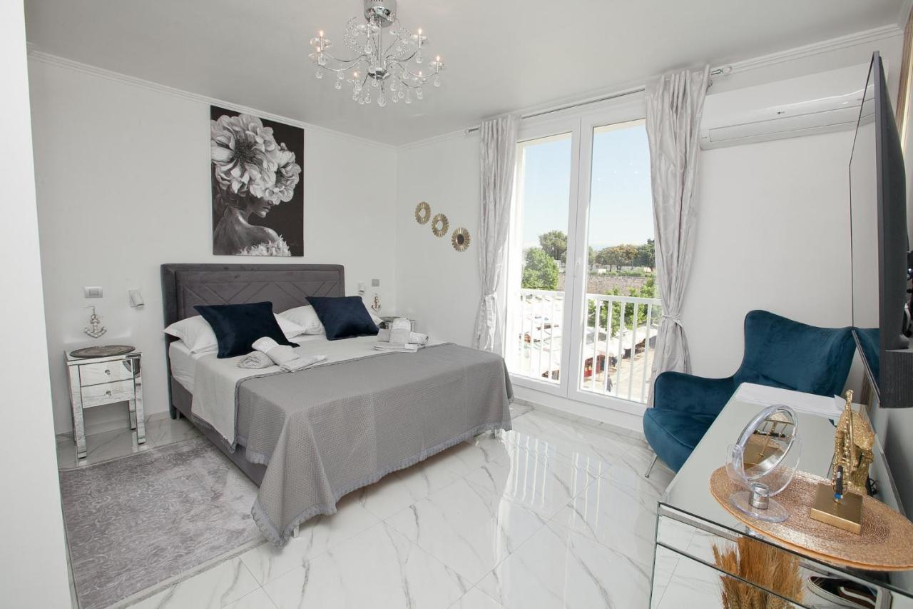 Appartement Katja Malo Misto à Zadar Extérieur photo