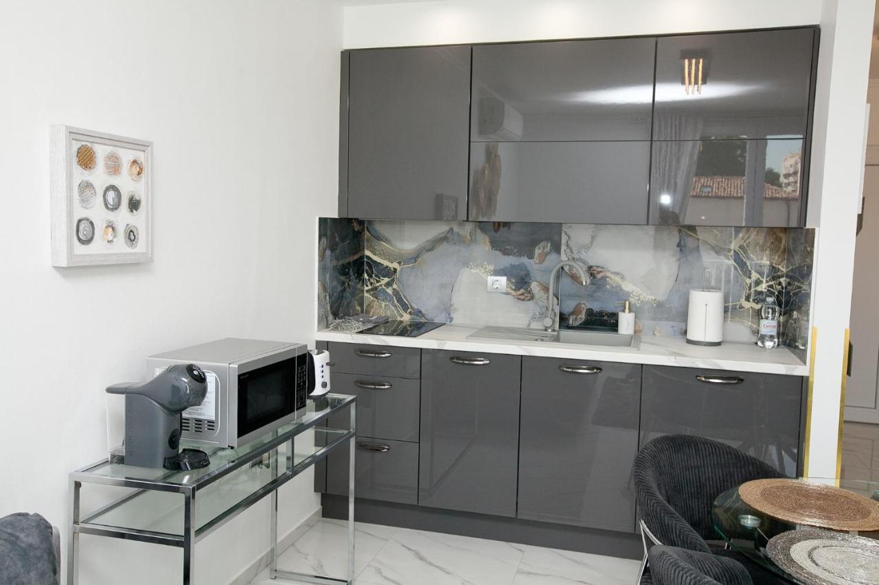 Appartement Katja Malo Misto à Zadar Extérieur photo