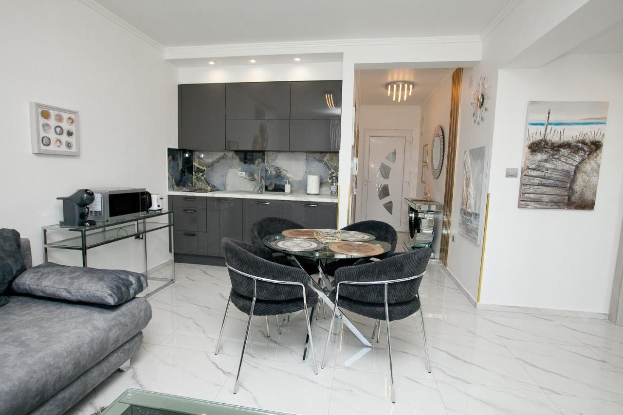 Appartement Katja Malo Misto à Zadar Extérieur photo