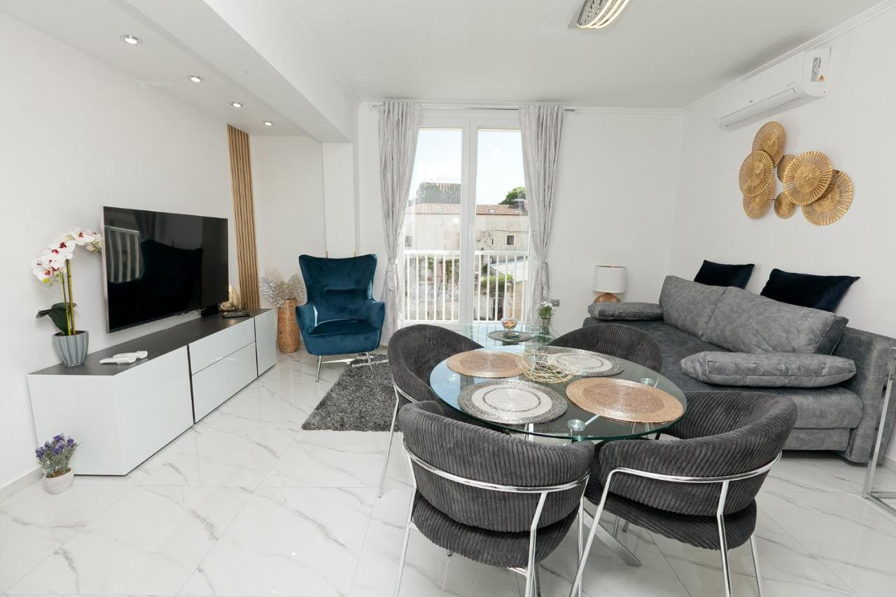Appartement Katja Malo Misto à Zadar Extérieur photo